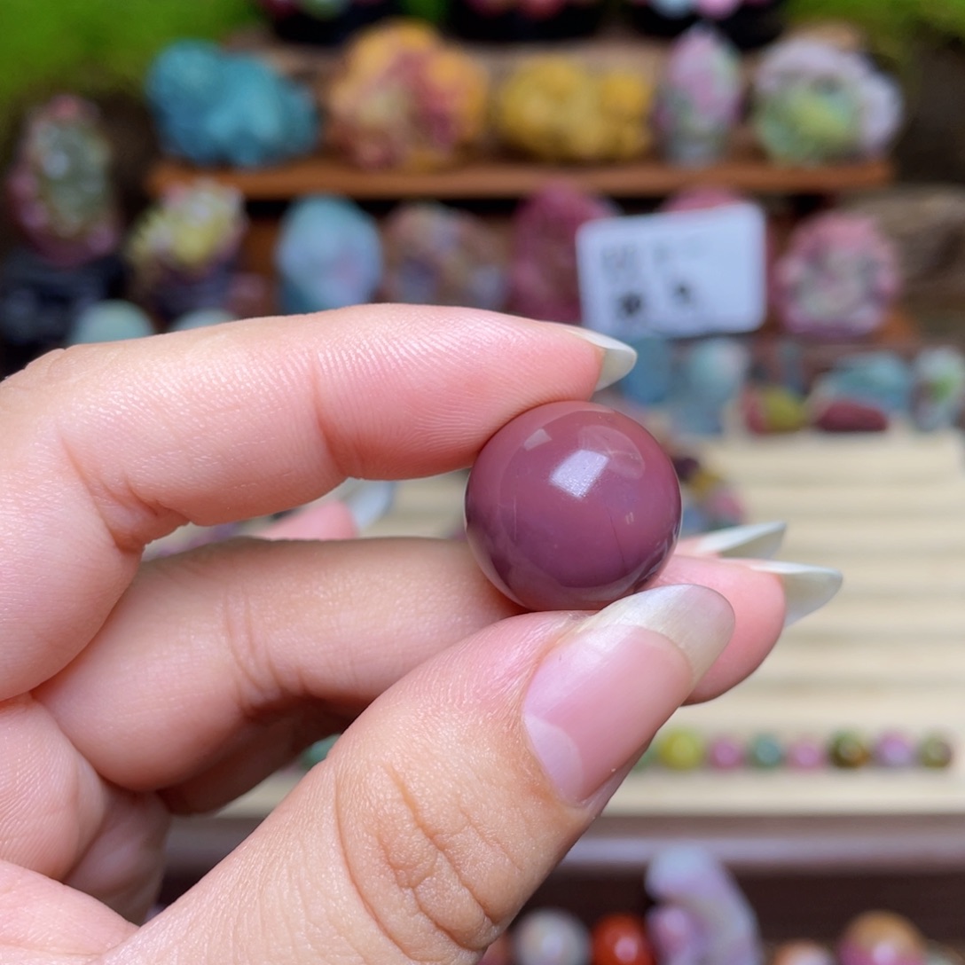 草***马玛瑙/玉髓未镶嵌珠宝半成品盐源玛瑙高品光珠