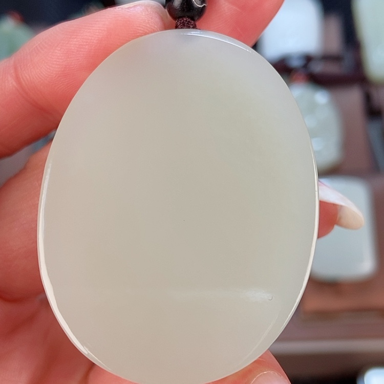 【闪购商品】和田玉颈饰未镶嵌