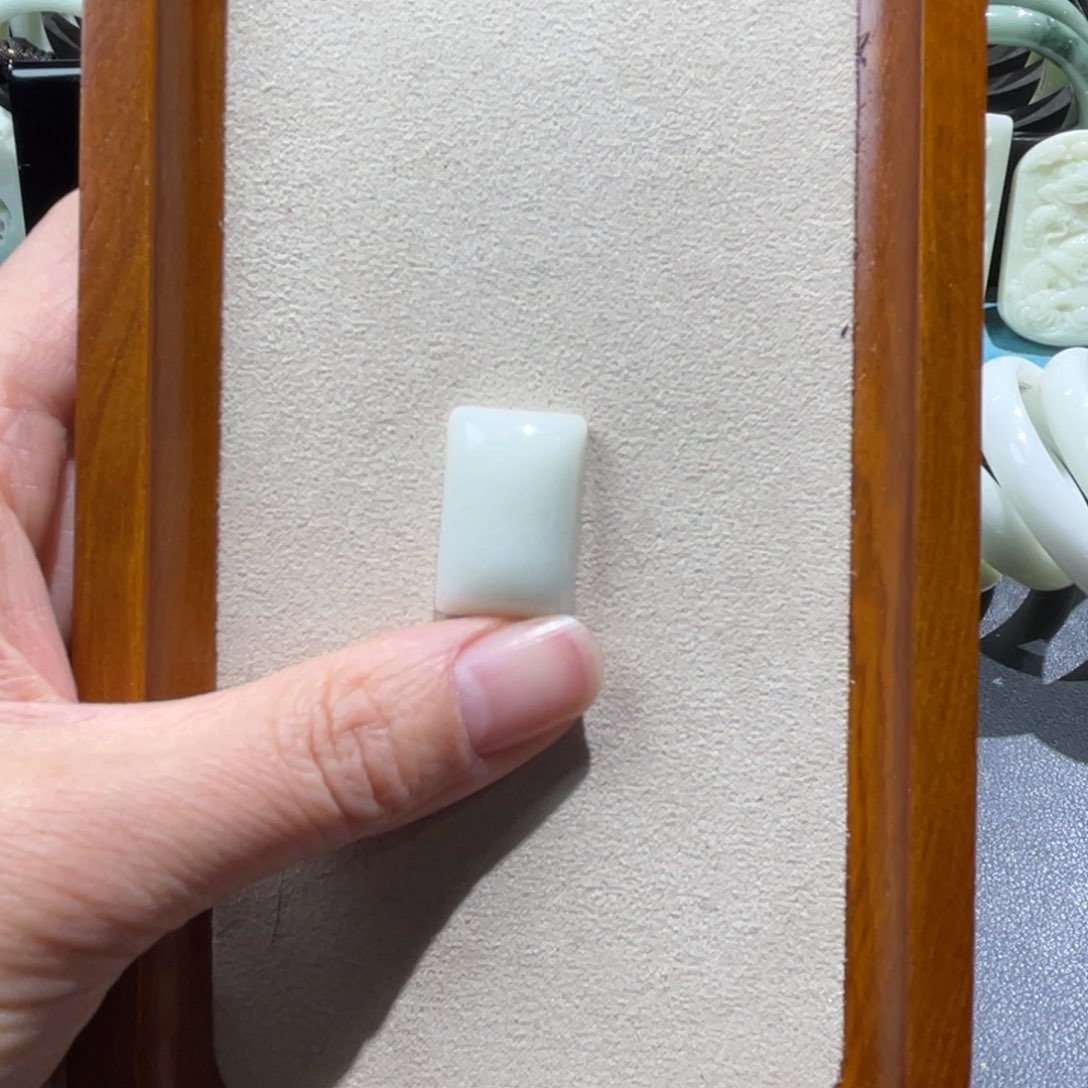 蓝田玉（蛇纹石化大理石玉）颈饰未镶嵌陕****长