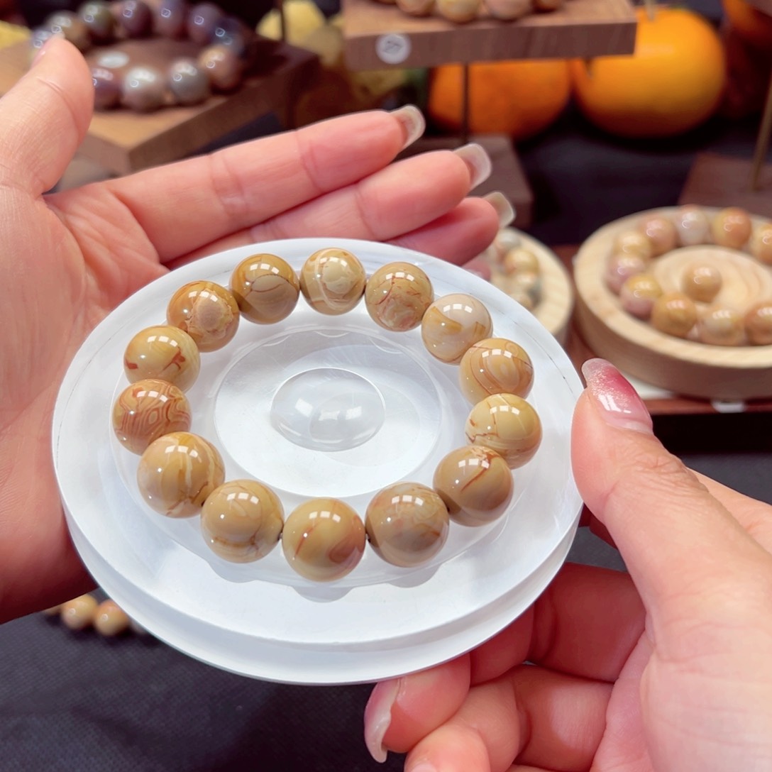 石英质玉手链未镶嵌蓝**?49