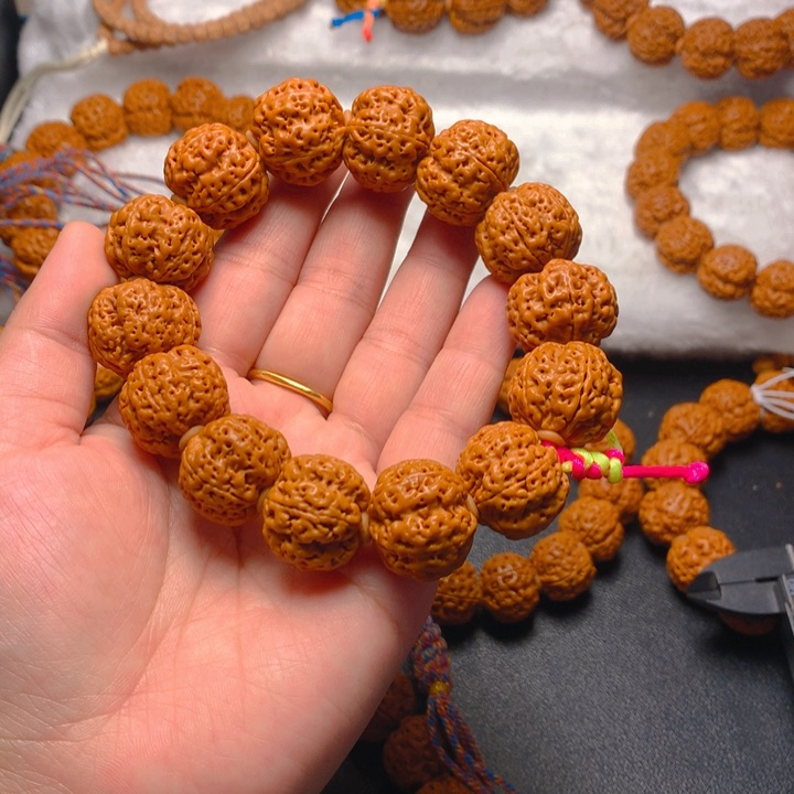 金刚菩提手串爸**林    11