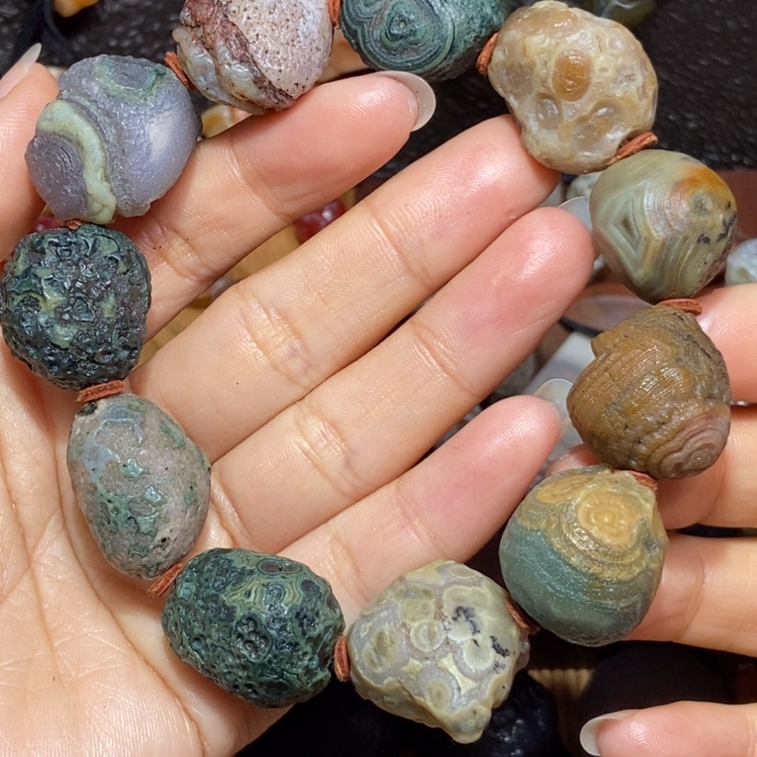 玛瑙/玉髓未镶嵌珠宝半成品