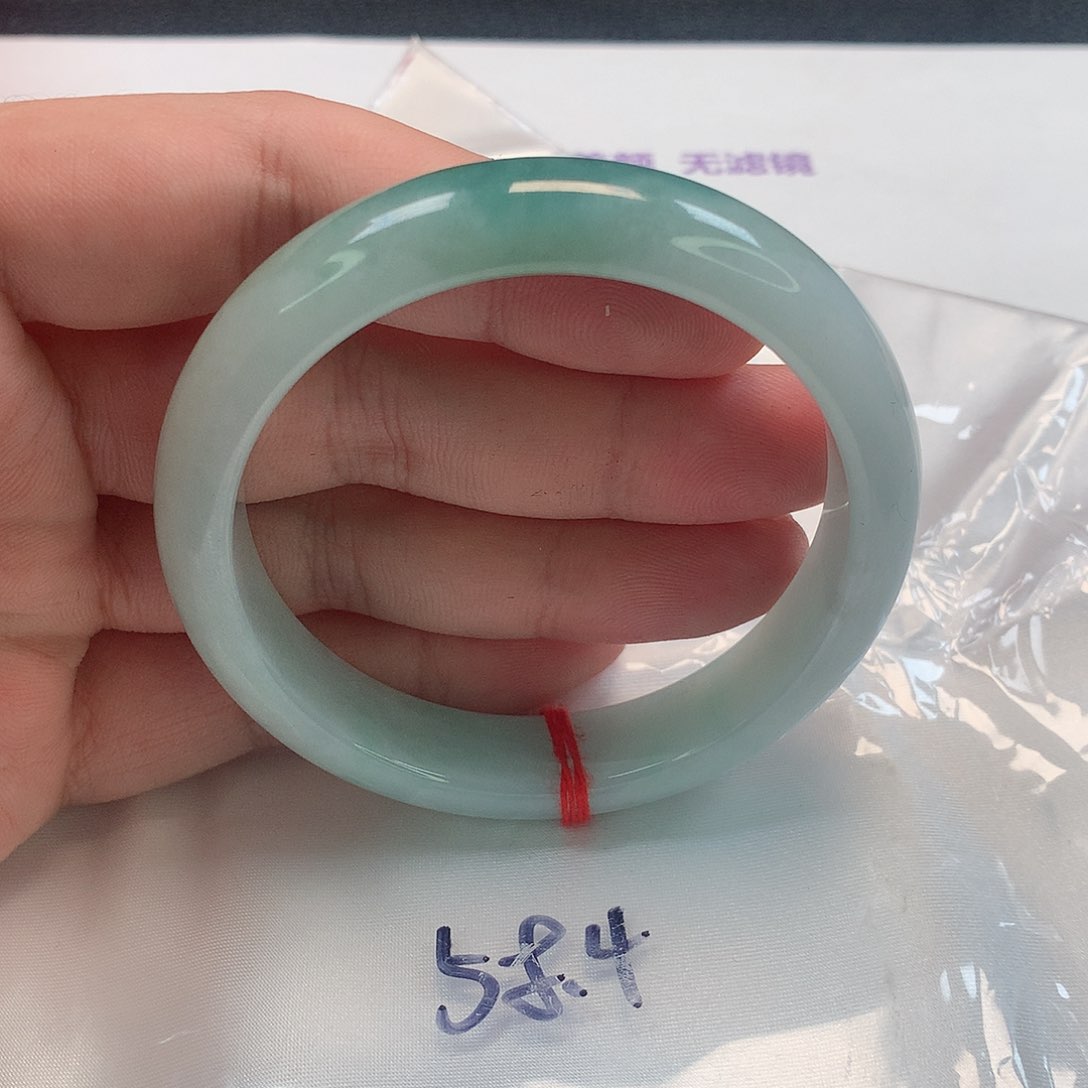翡翠手镯未镶嵌299号
