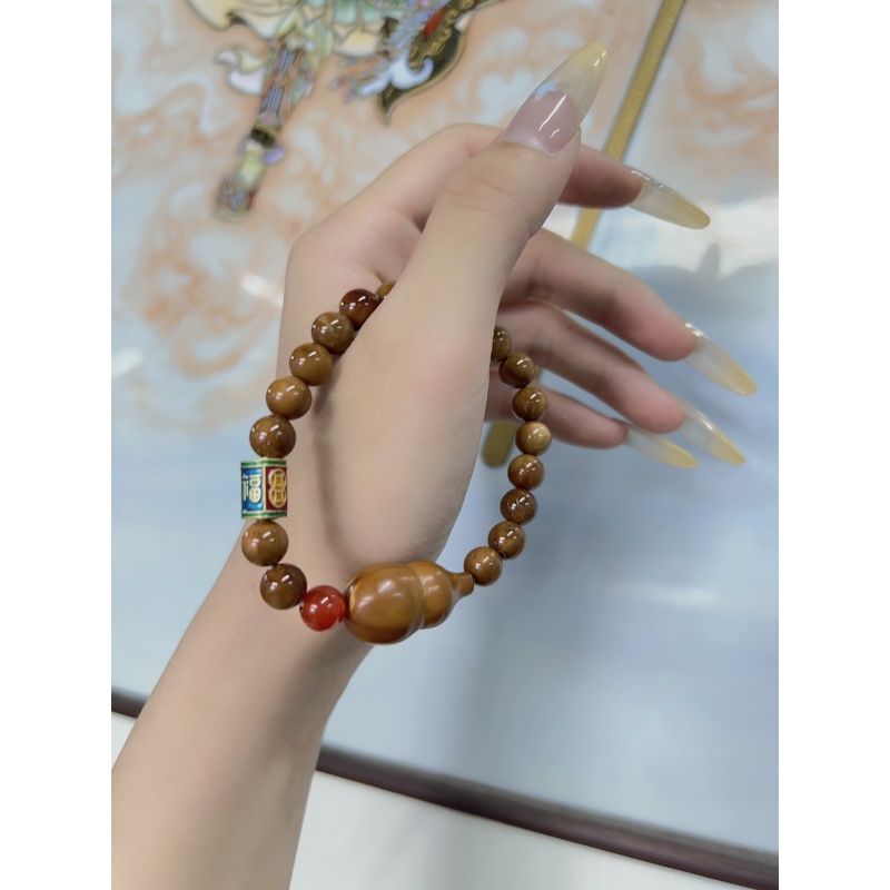 S-0321 精选手串搭配无礼盒