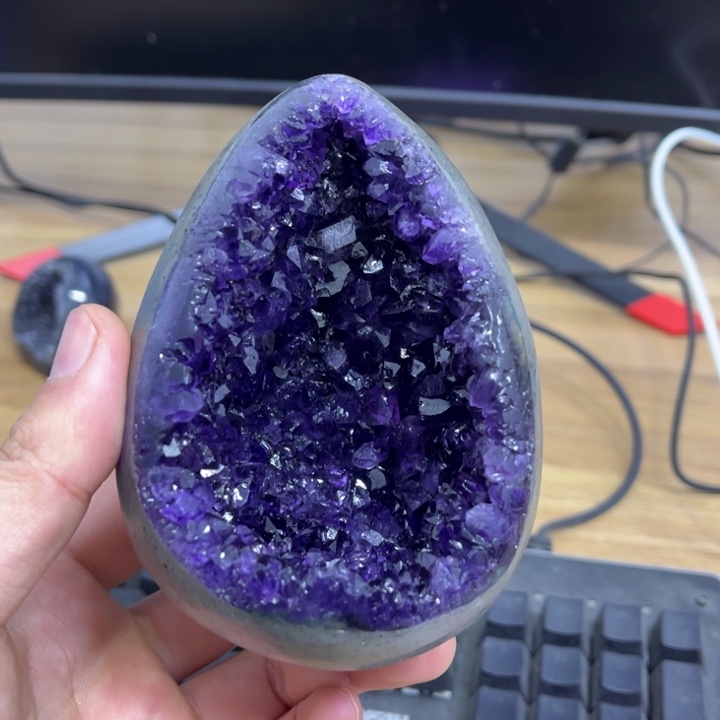 水晶摆件未镶嵌白*水