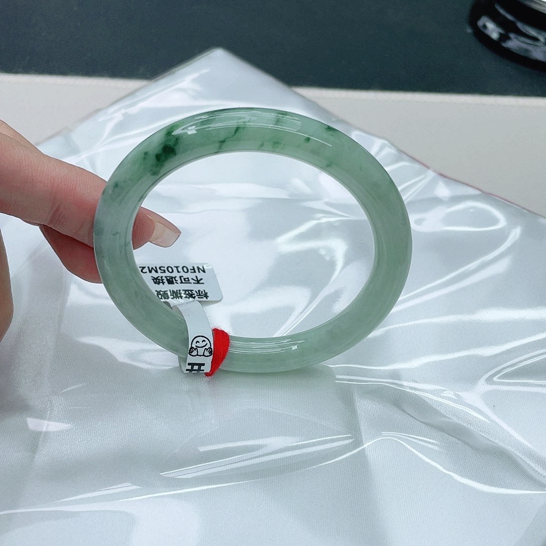 翡翠手镯未镶嵌圆54.2