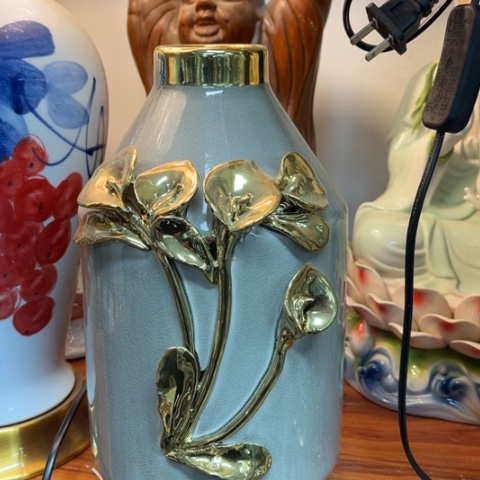 瓶瑕疵。。。。。。。。。。。。。。。