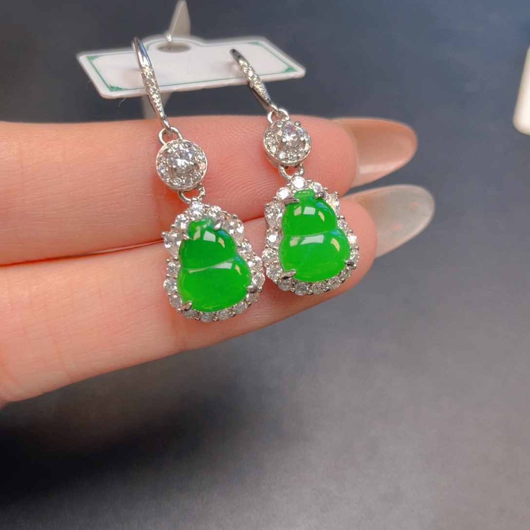 【闪购商品】吊坠(不含链)银S925镶嵌翡翠