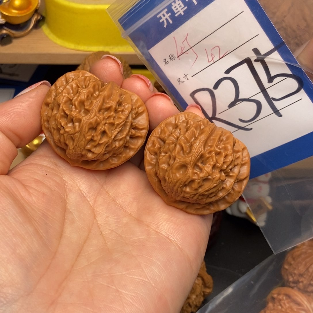 桃核吊坠核桃宫灯