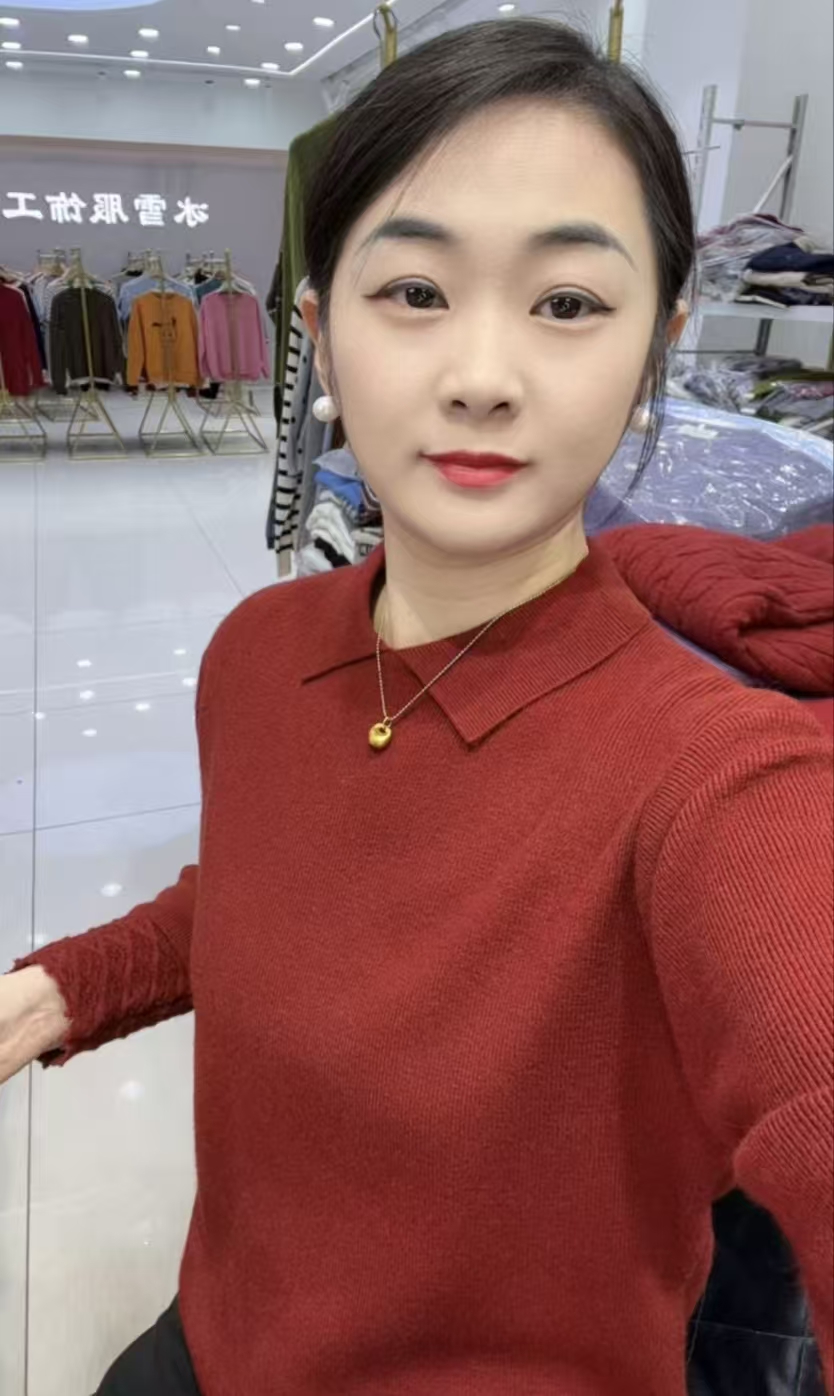【方领勾花袖】2025新款时尚文艺小翻领套头纯色羊毛针织衫毛衣女