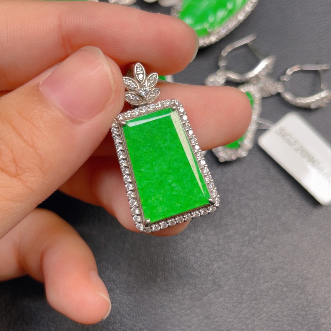 吊坠(不含链)银S925镶嵌翡翠g h h j