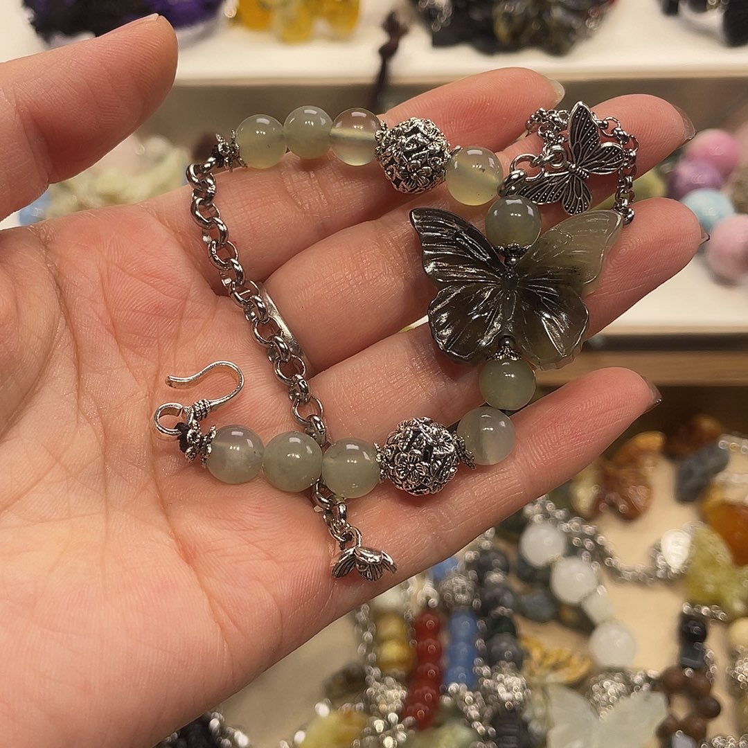 蛇纹石玉合金颈饰