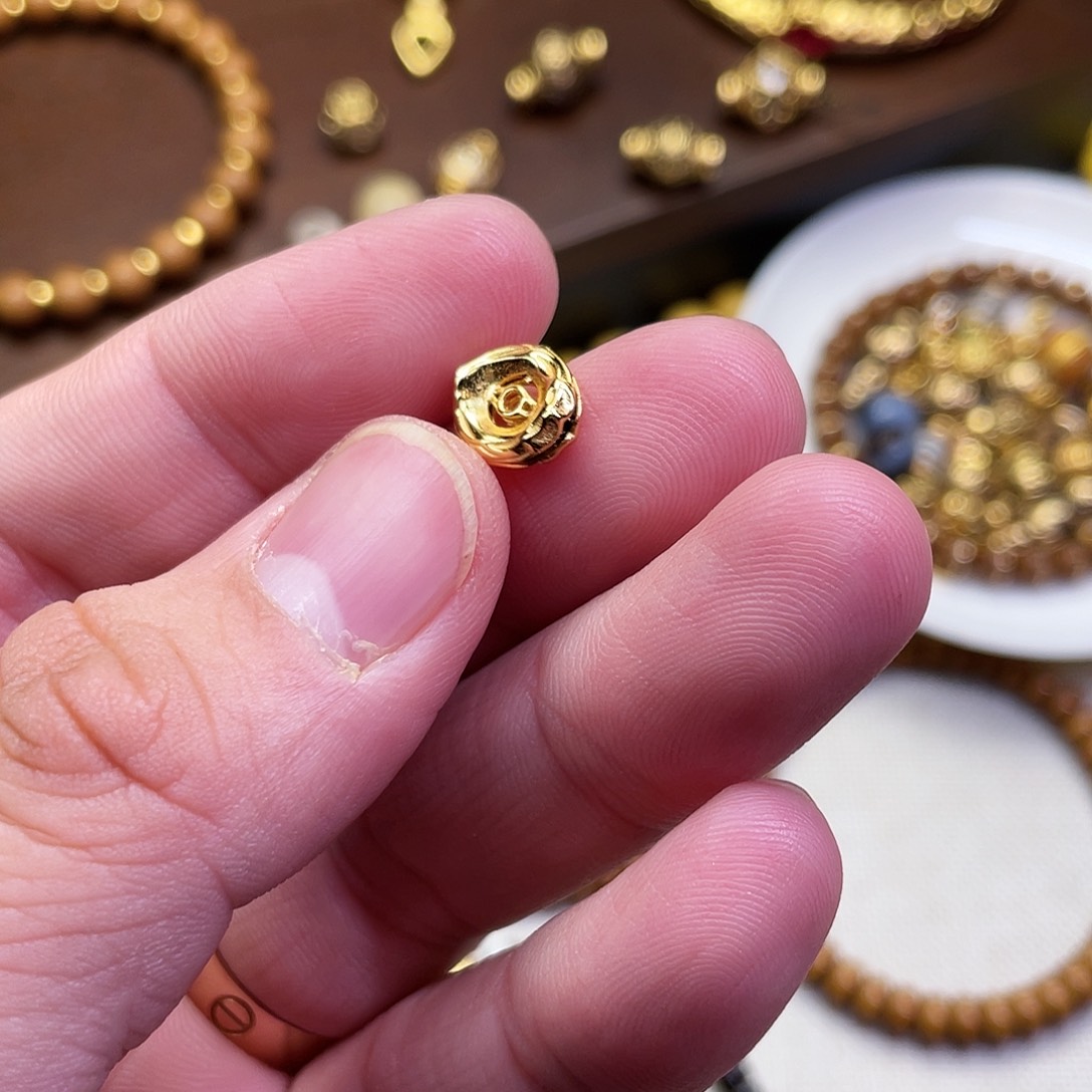 我***吴吊坠紫金鼠啊啊啊啊