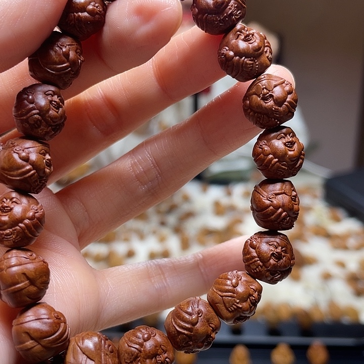 橄榄核吊坠龙纹桃核 财迷