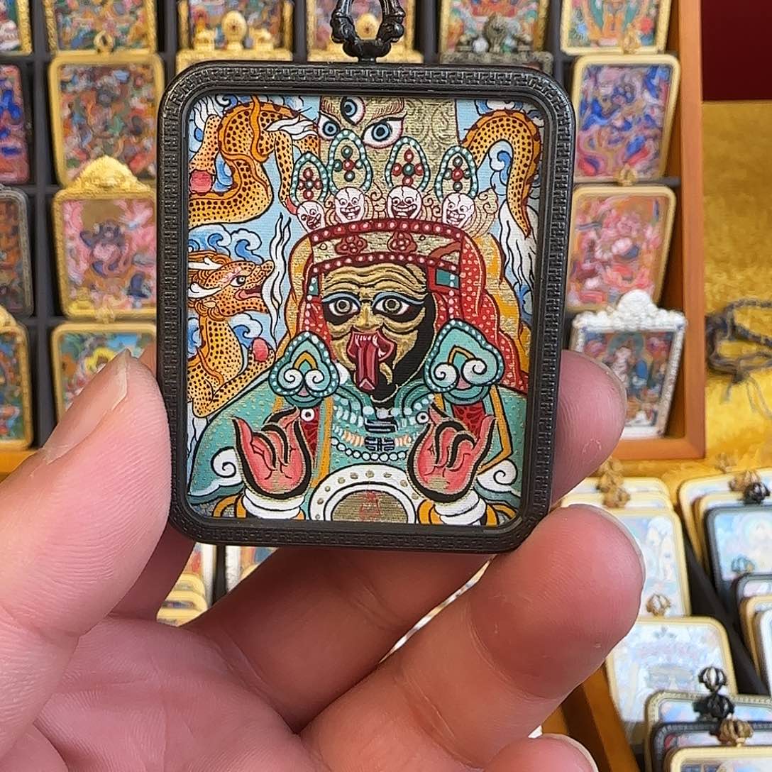 吊坠扎基拉姆唐卡热贡手绘唐卡漏！