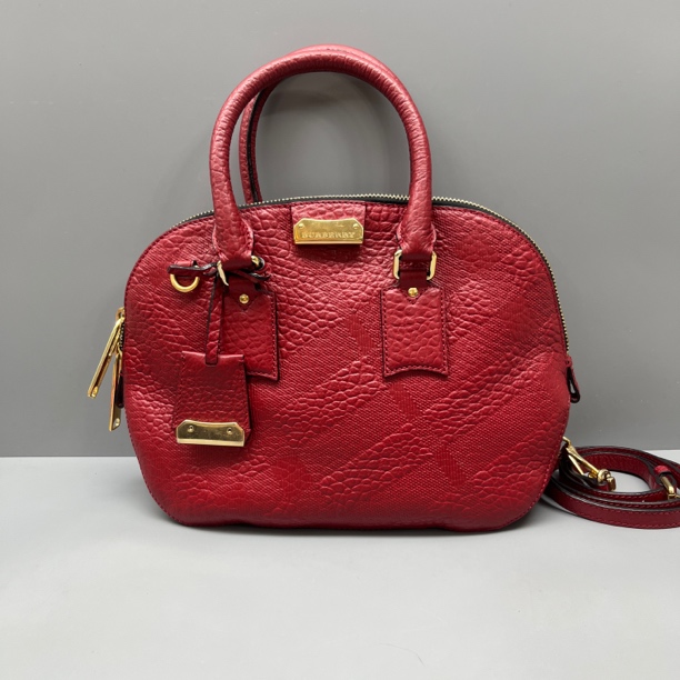 95新 BURBERRY/博柏利 红金荔枝纹贝壳包 尺寸34*24 SV16642