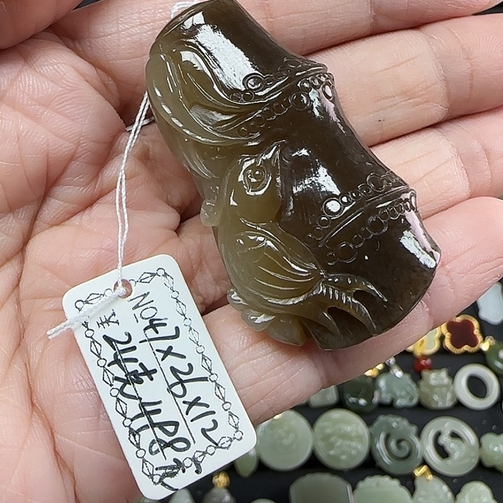 和田玉吊坠(不含链)未镶嵌