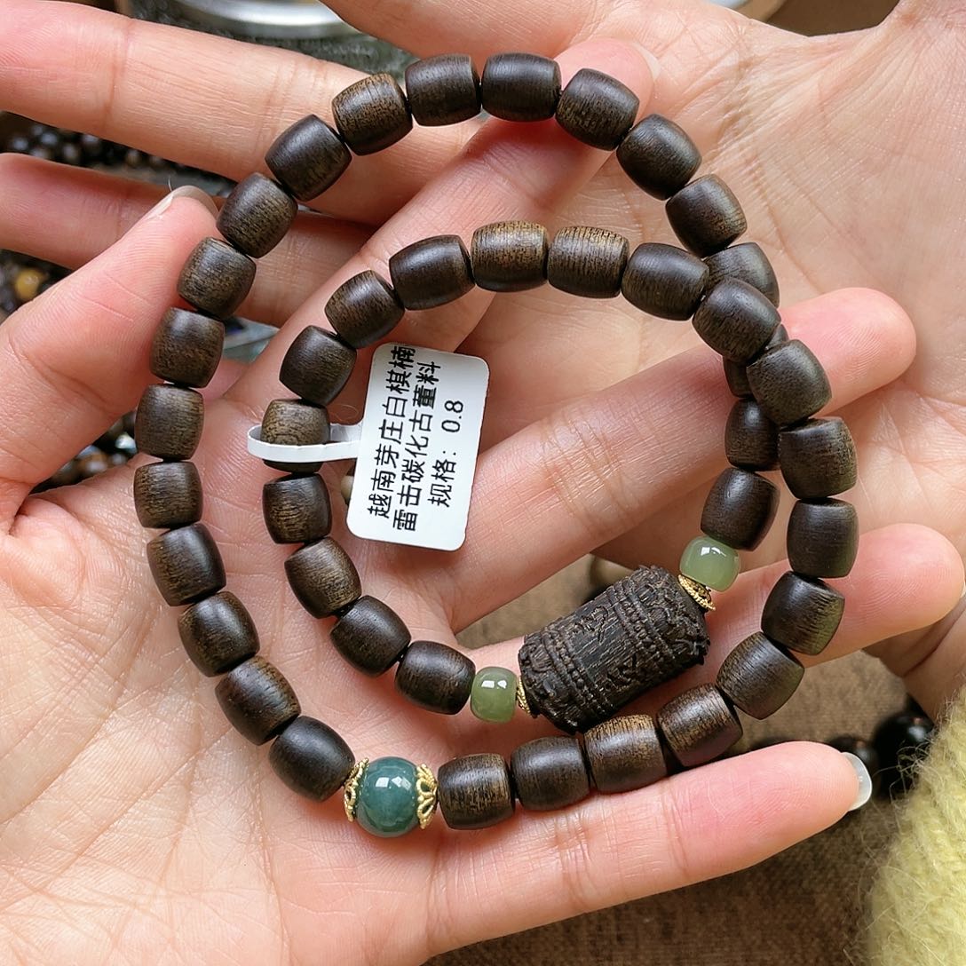 沉香手串小****塞越南芽庄白棋楠