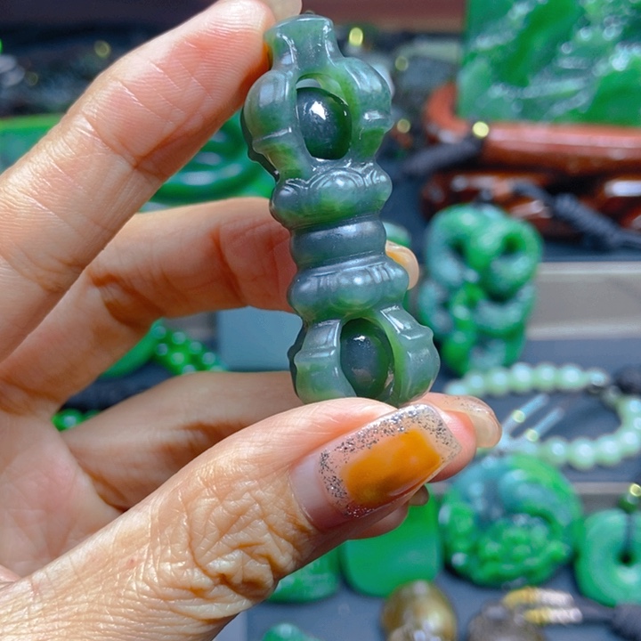 未镶嵌和田玉珠宝半成品