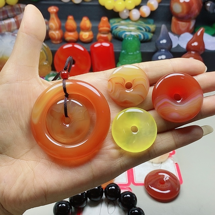 未镶嵌吊坠(不含链)玛瑙/玉髓魏*珍