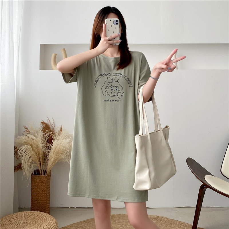 哺乳期妈妈夏装上衣辣妈外出潮装夏季时尚洋气外穿大码连衣裙产后