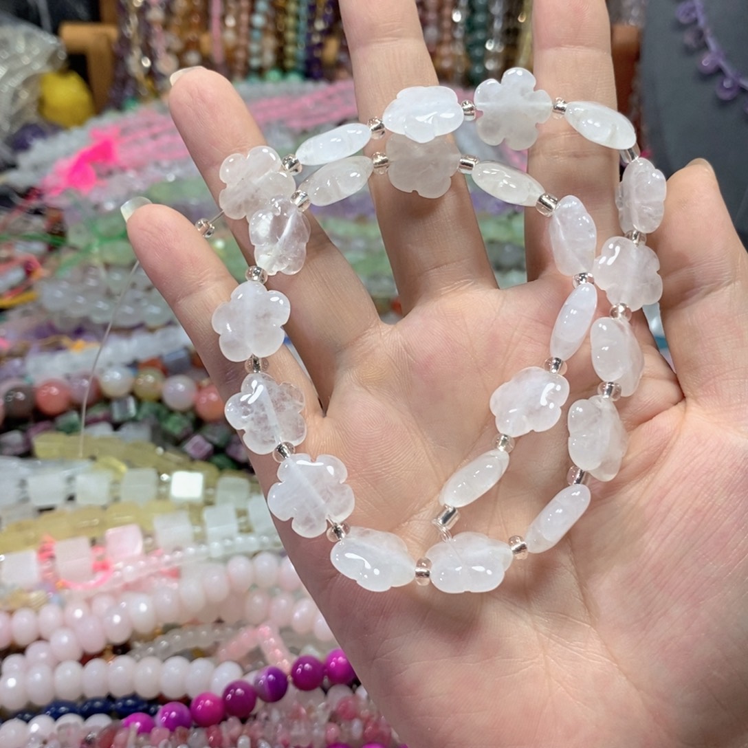 玛瑙/玉髓未镶嵌珠宝半成品天然白水晶雕刻花一条卡16mm