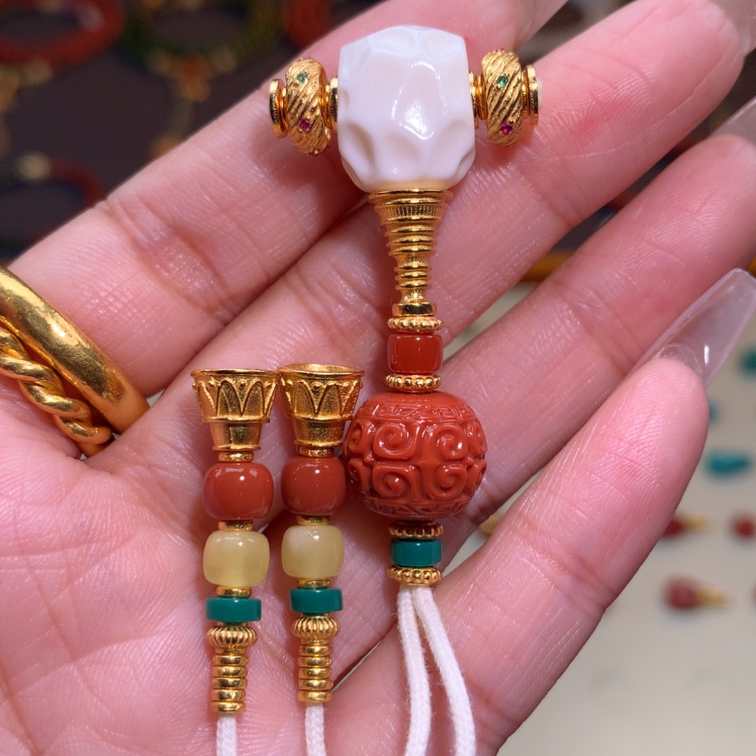 南红玛瑙未镶嵌颈饰