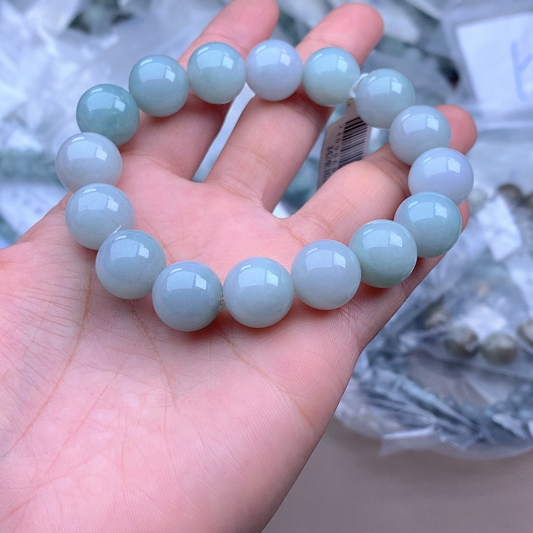 未镶嵌手串定制翡翠