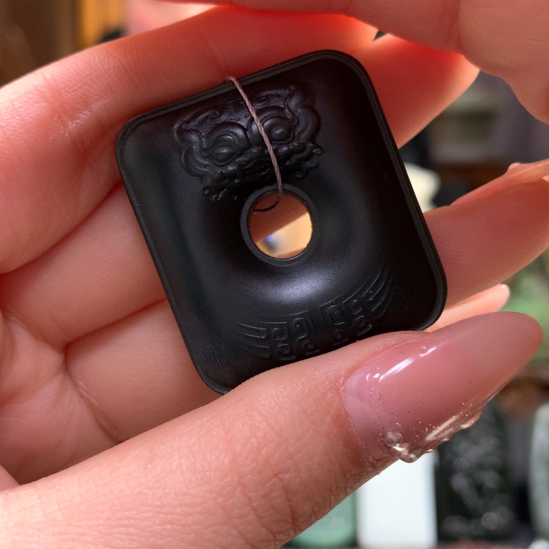 和田玉吊坠未镶嵌