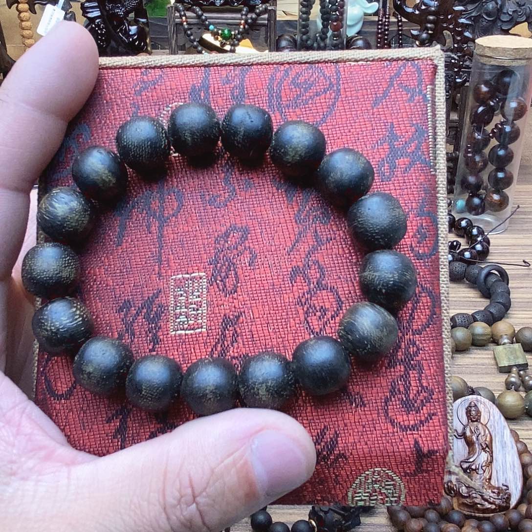 滴血莲花菩提手串