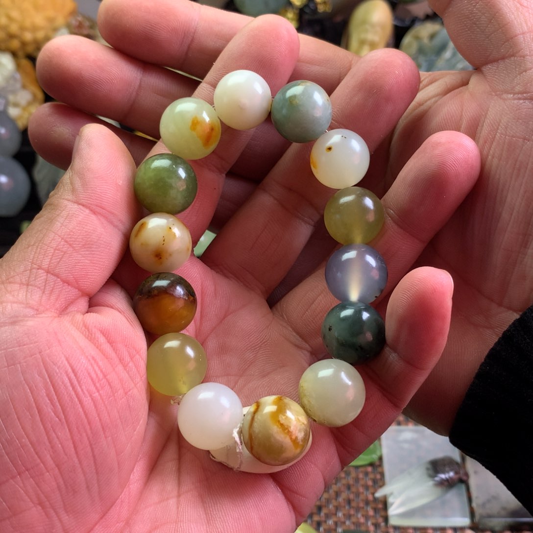 岫玉手串未镶嵌你****称