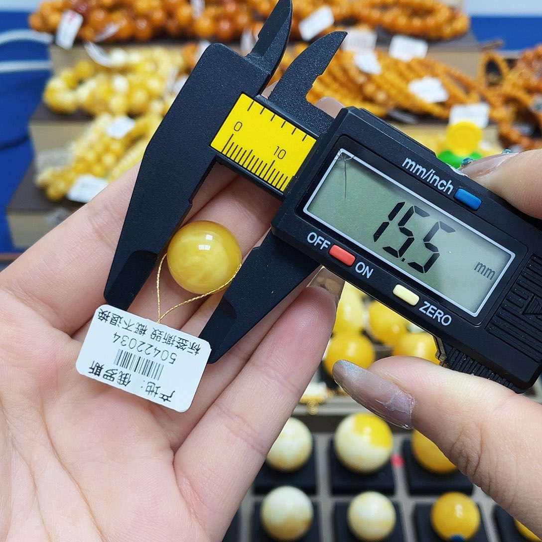 未镶嵌琥珀珠宝奇石15.5mm