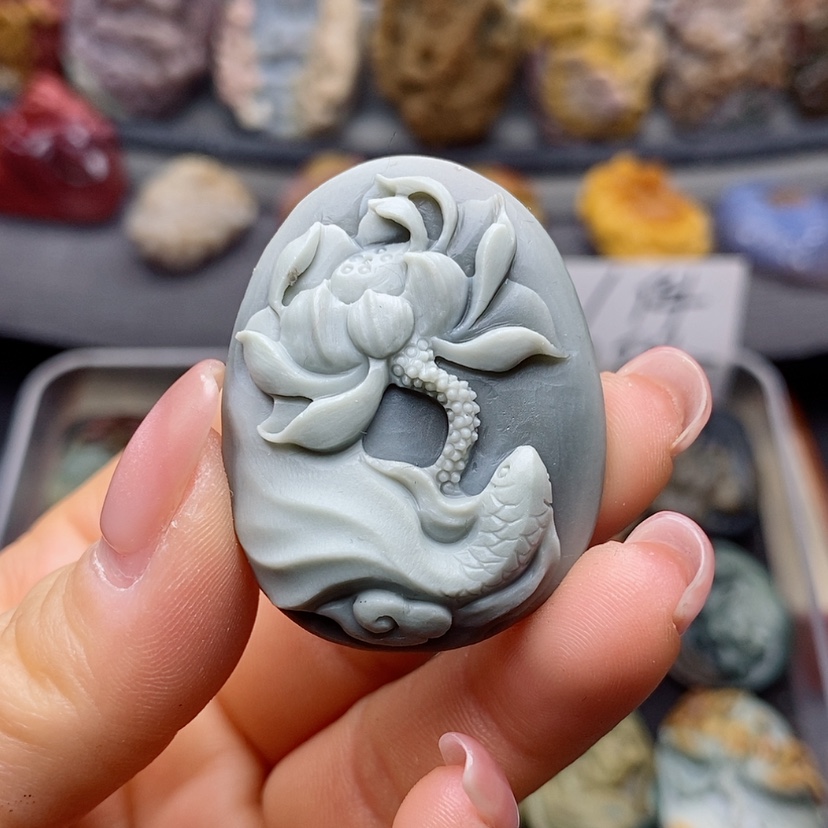 【闪购商品】定制石英质玉吊坠未镶嵌