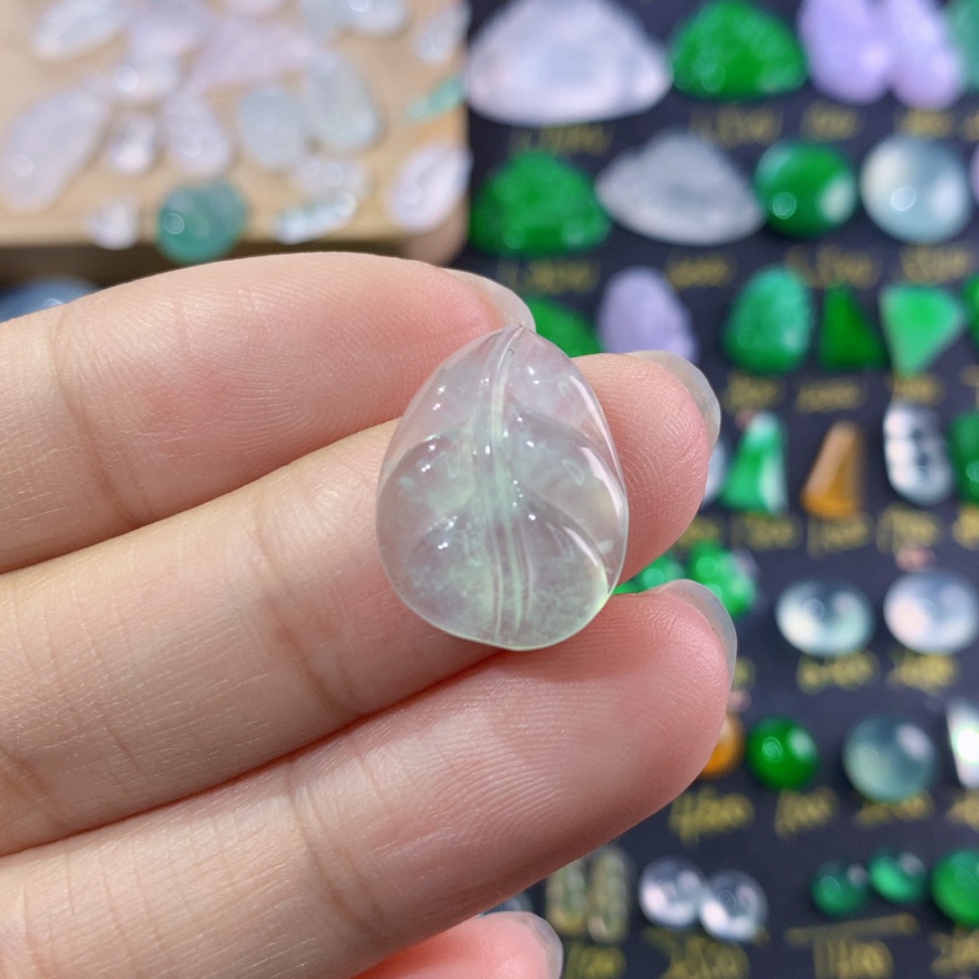 翡翠未镶嵌颈饰纯天然缅甸翡翠A货