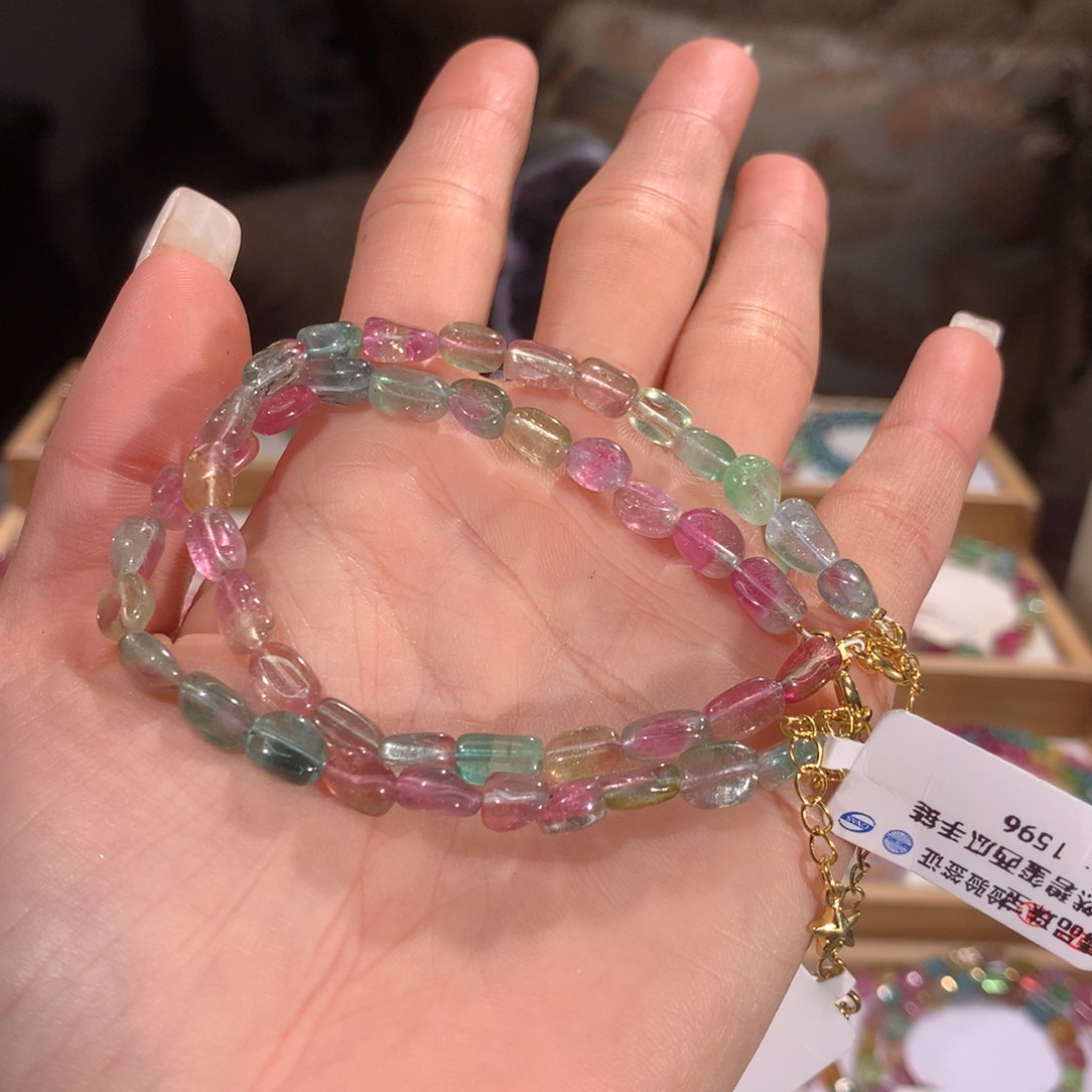 碧玺多样性发货一件未镶嵌