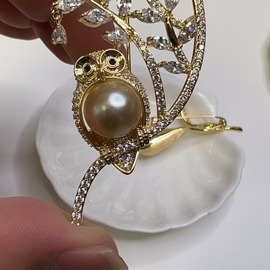 海水珍珠胸针未镶嵌
