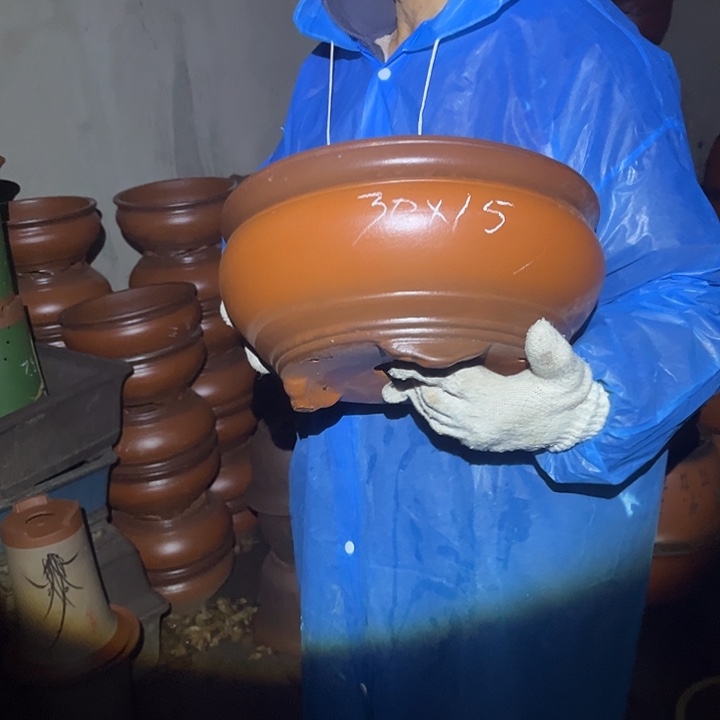 紫砂花盆紫砂花盆和一