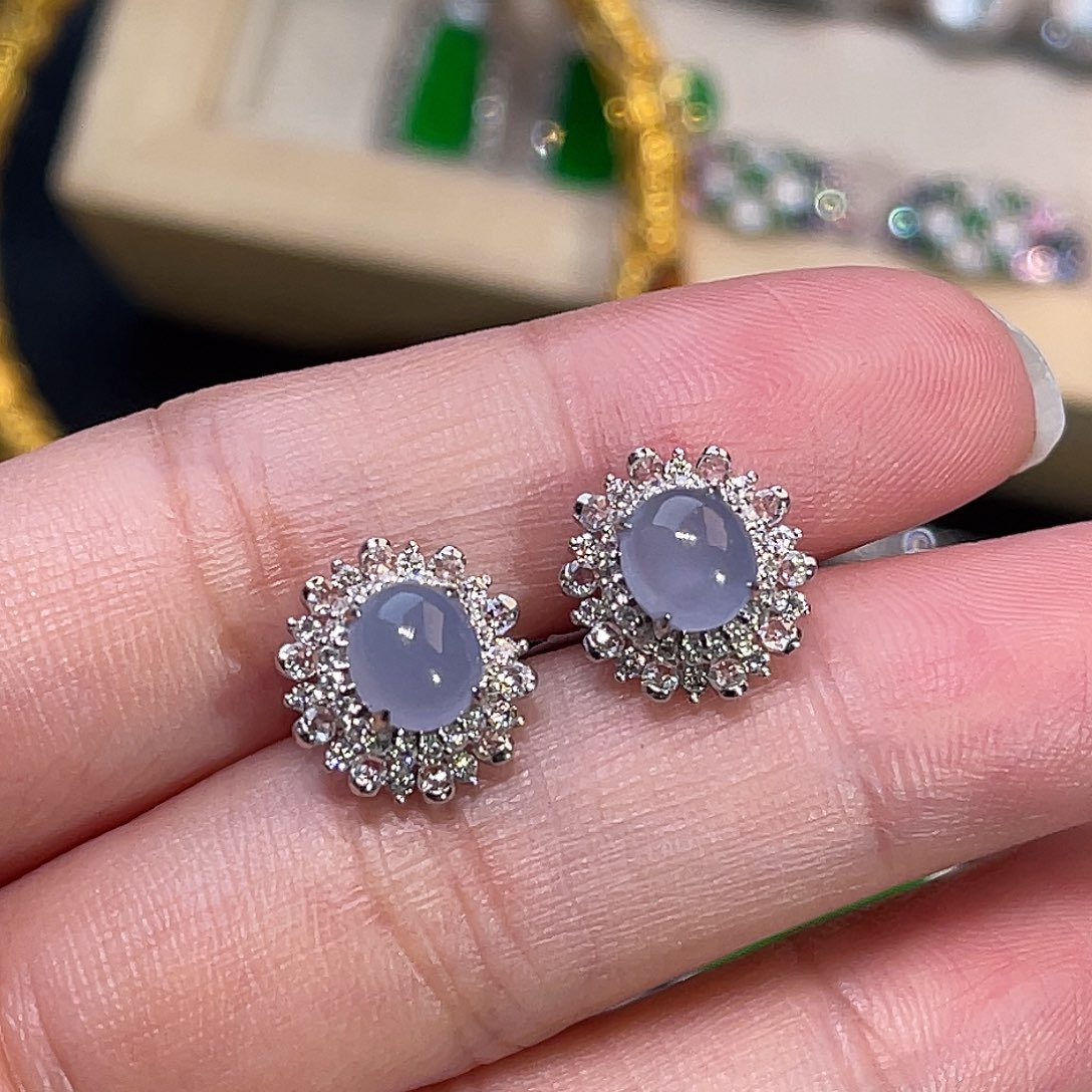 翡翠18K金镶嵌耳饰紫蛋