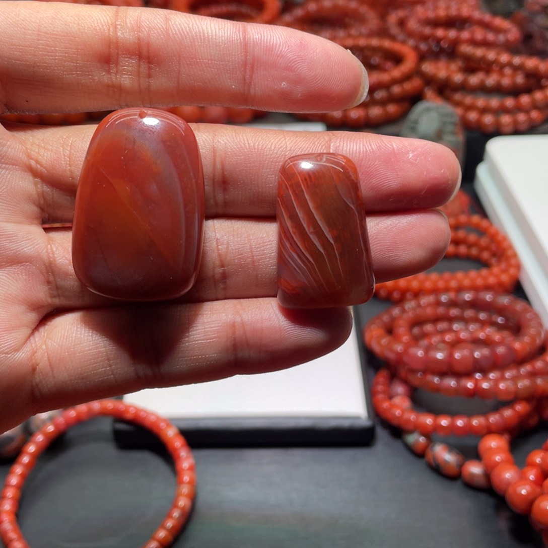 南红玛瑙手链未镶嵌