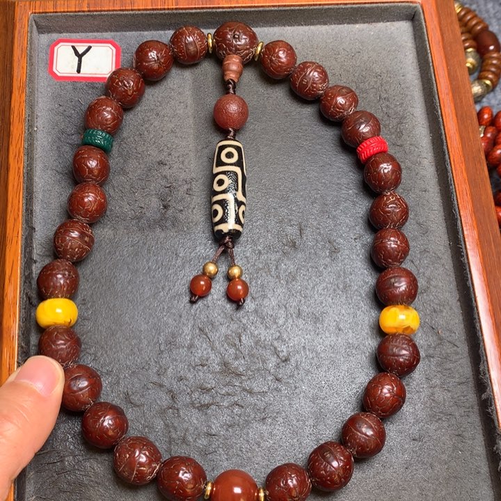 凤眼菩提吊坠菩提