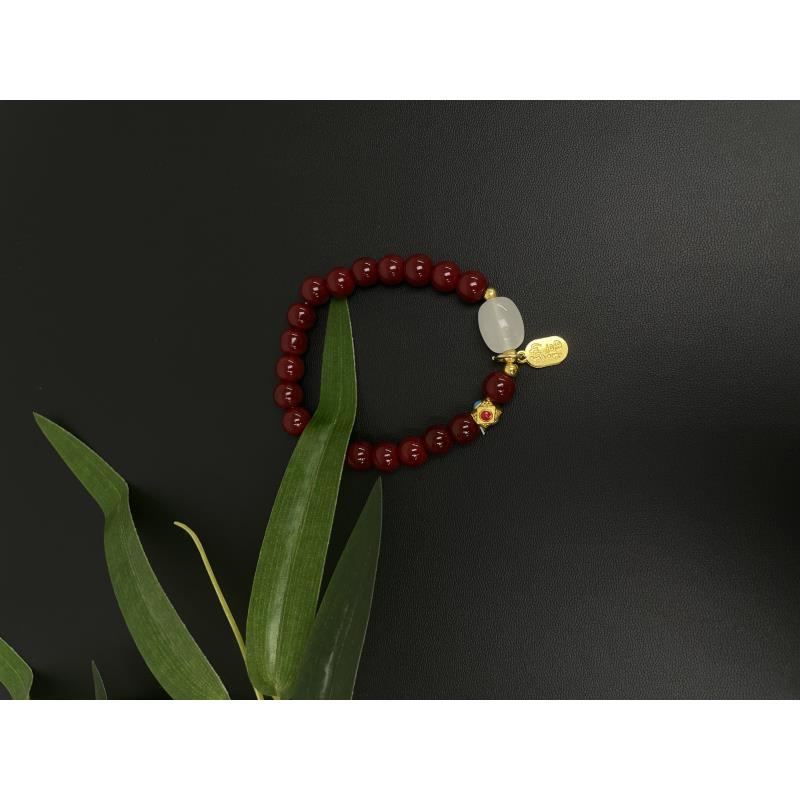 F-132红色小巧创意菩提手串珠串（无礼盒）0397