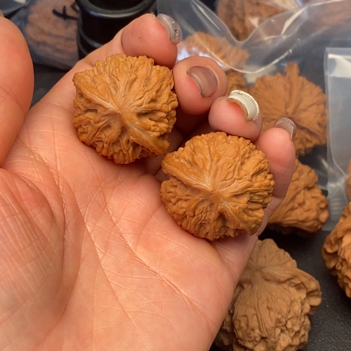 少***羽把件文玩核桃战鼓