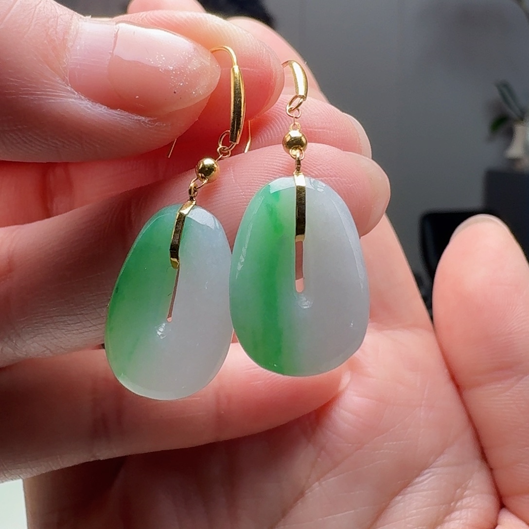 翡翠耳饰18K金镶嵌天然