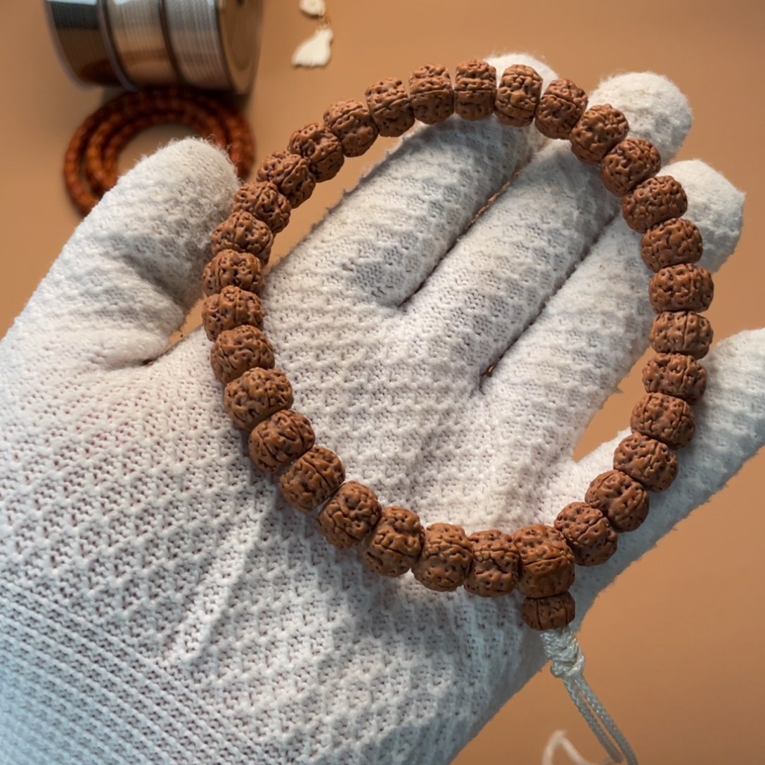 吊坠柏香籽/百香籽梅花 手持