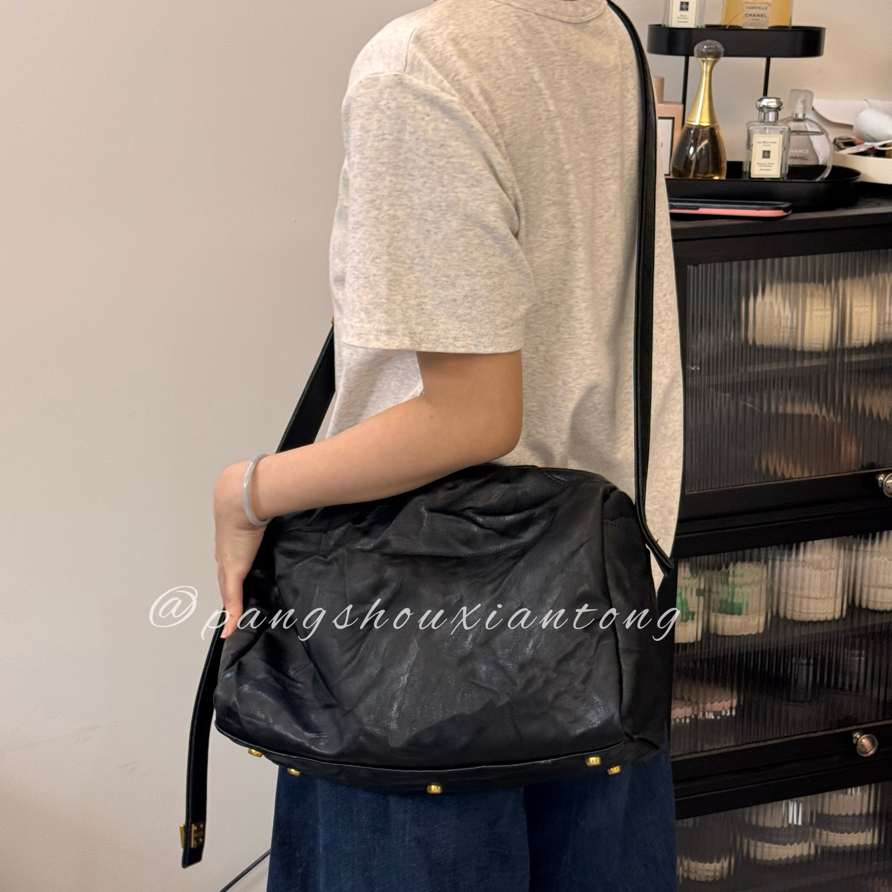 【2号黑石枕头】休闲大容量斜挎包555