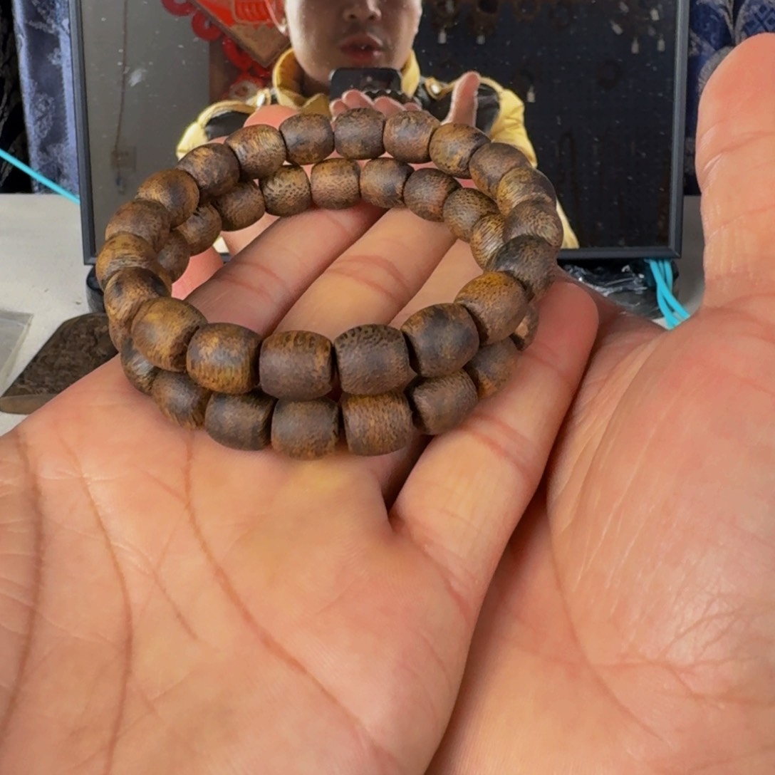 沉香手串陆河沉水鼓珠单圈卡9+保11克多样发一