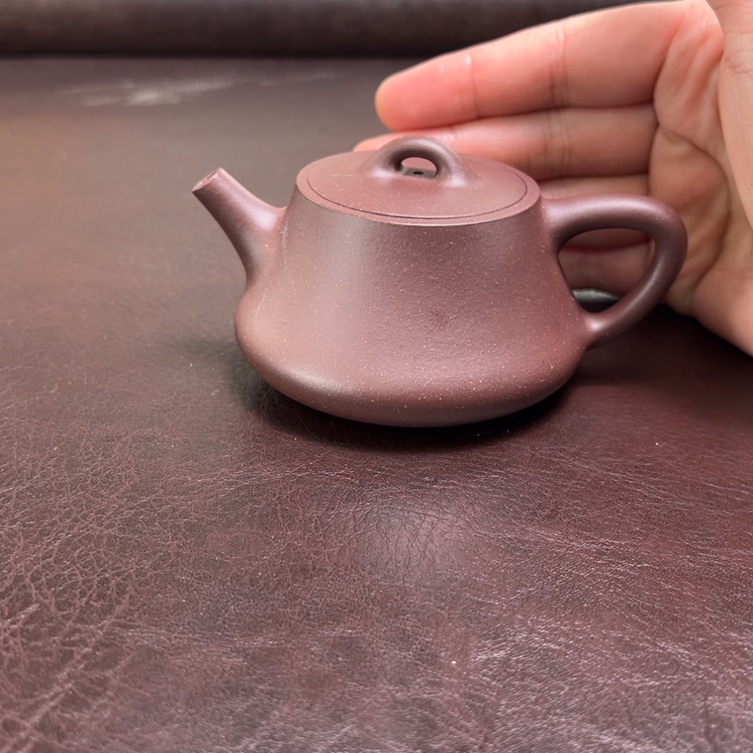 茶壶紫砂宜兴紫砂壶的制作微瑕