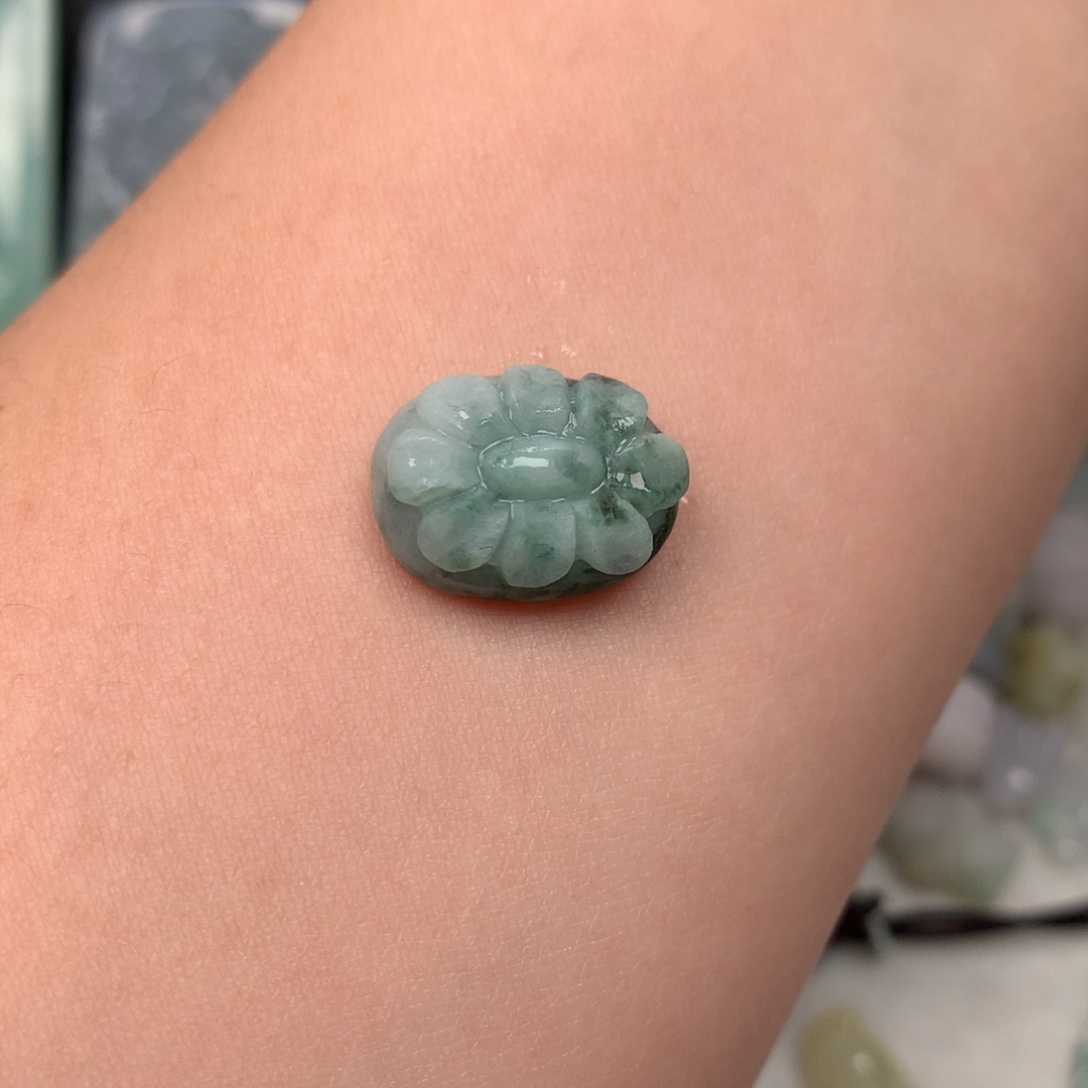 翡翠未镶嵌颈饰毛货小花花