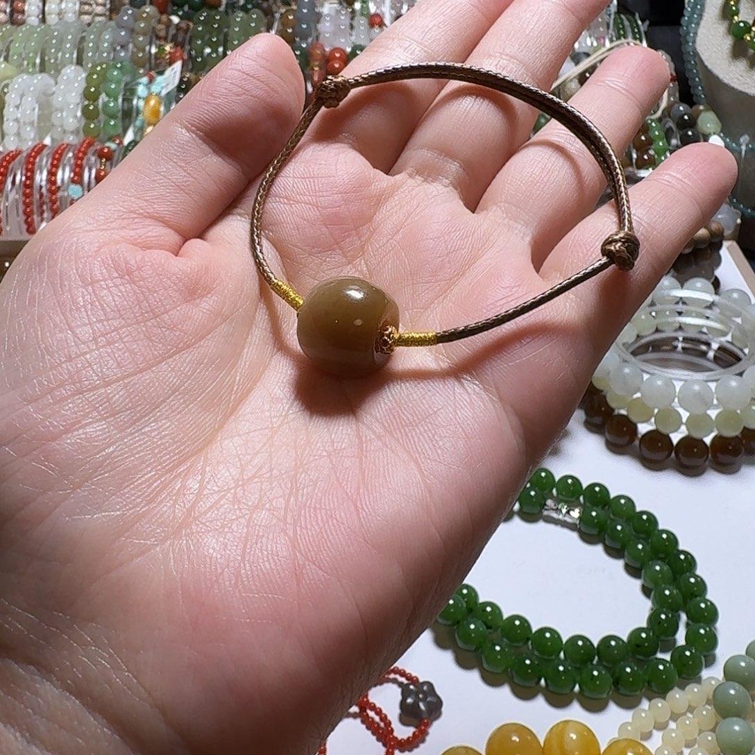 未镶嵌手链和田玉（糖玉）