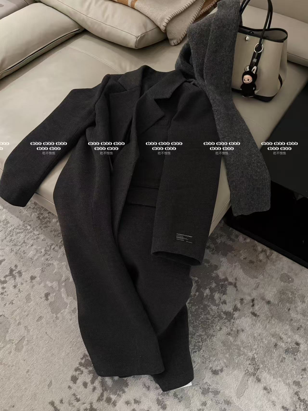 【吃不饱饱】大码 主播私服大衣10127